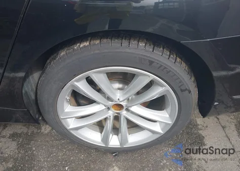 2018 BMW 750I z USA, uszkodzony, nr VIN WBA7F0C59JGM23945